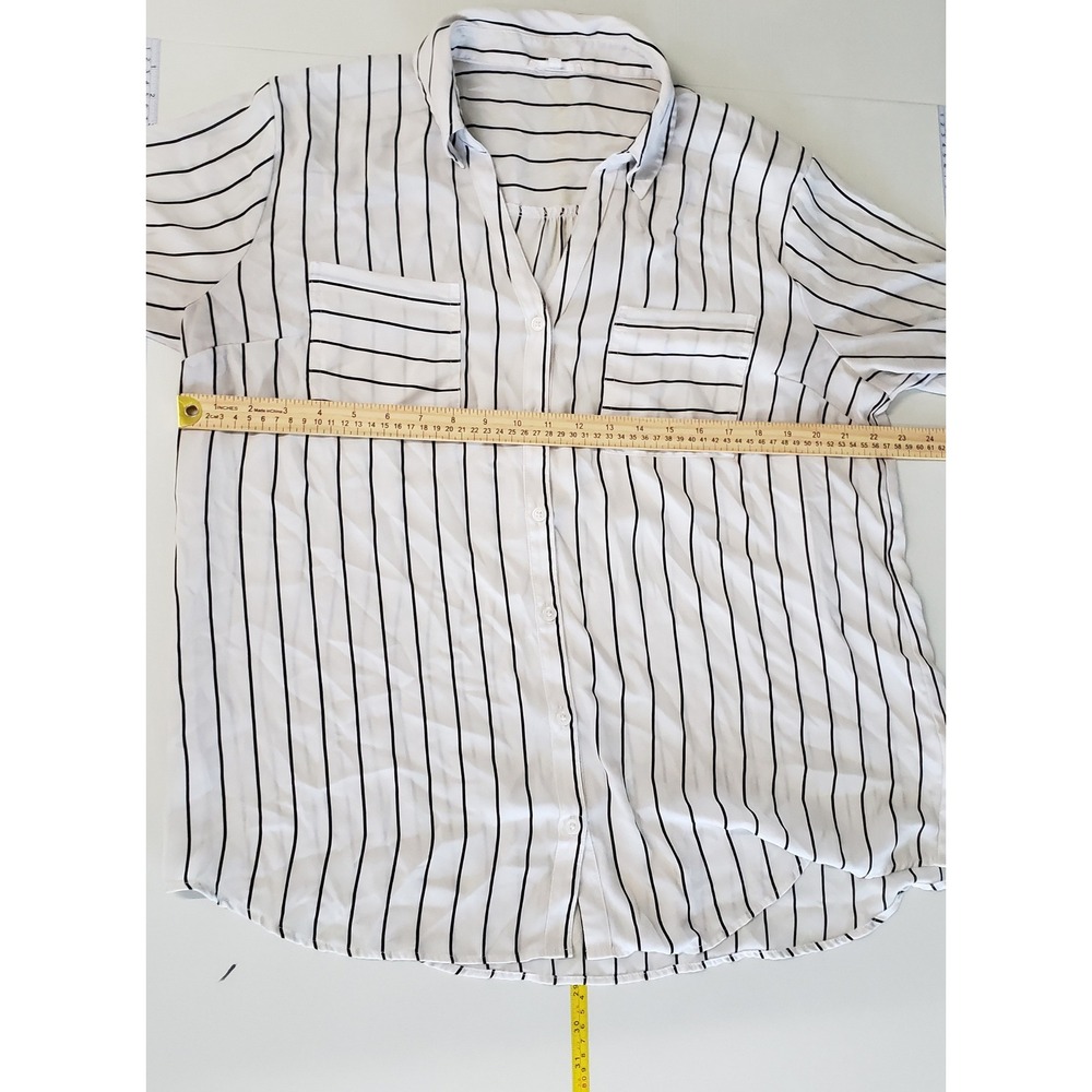 Maurices Button Down Shirt Womens XXL White Black Striped Roll Tab Sleeve Blouse - Picture 3 of 6